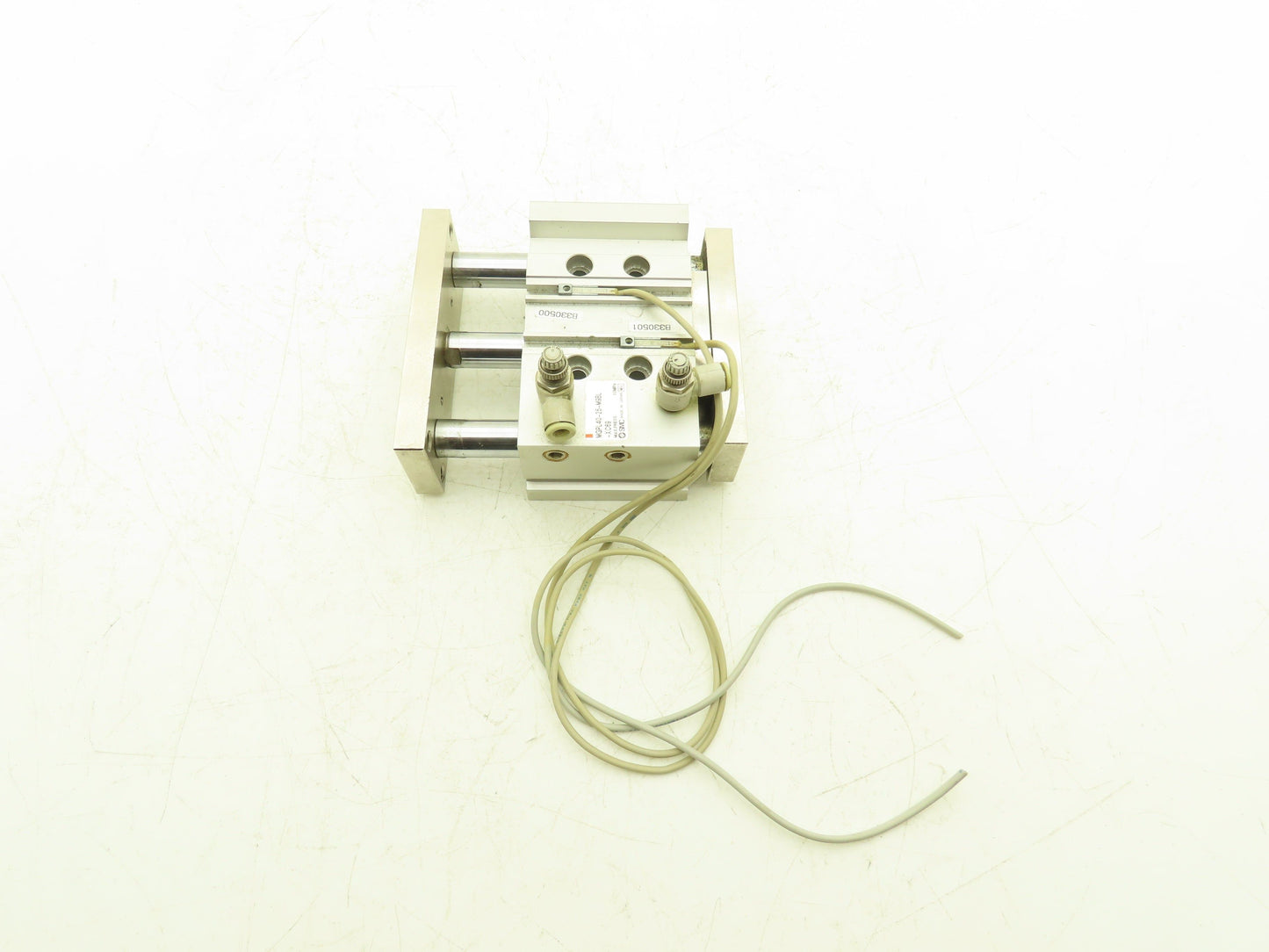 SMC Pneumatic Slide Bearing Guided Air Cylinder 40mm Bore 25mm Stroke