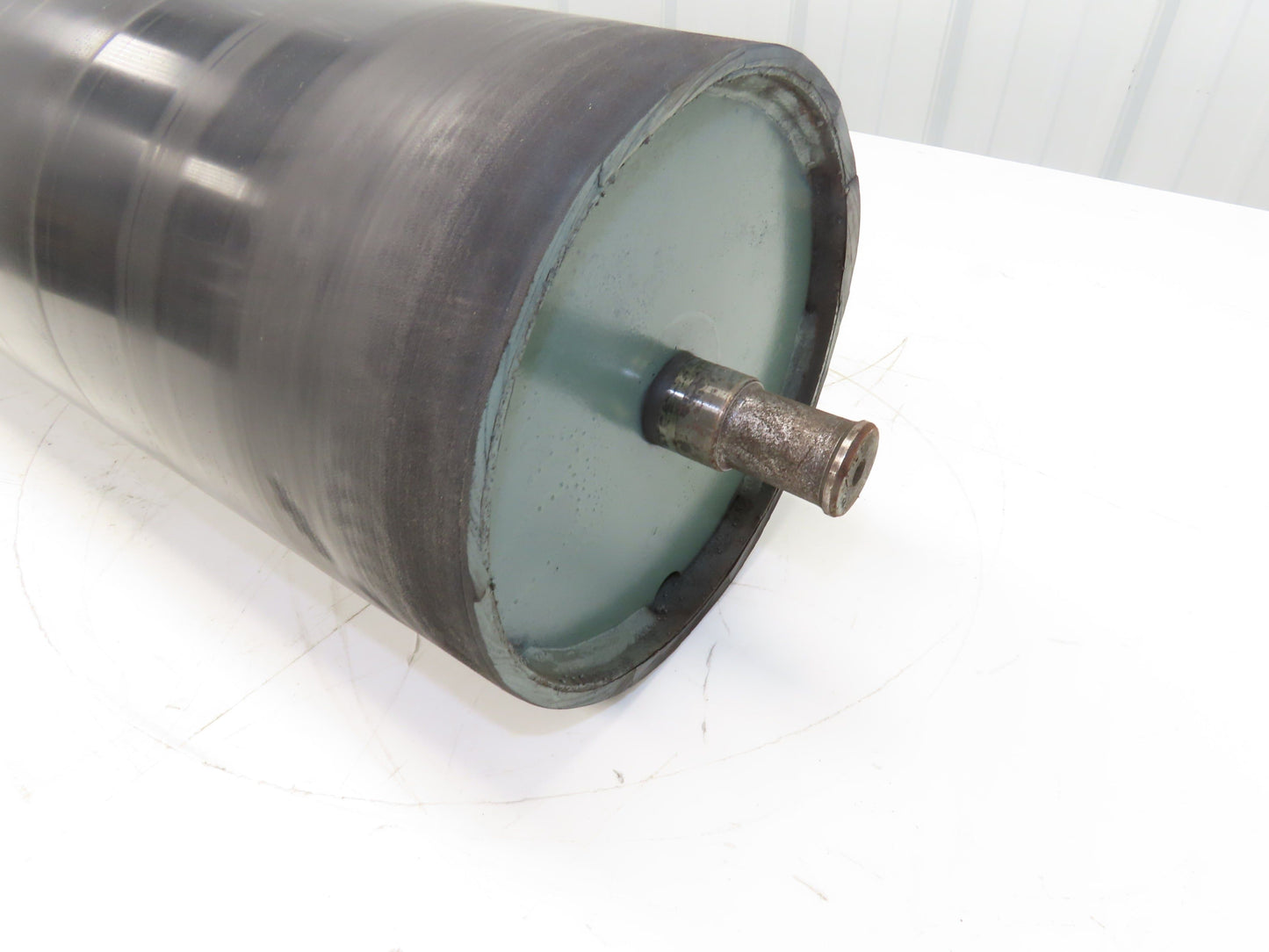 Hytrol 8"x 20.5" Center Drive Pulley for 24" Conveyor 1-1/16" x 1-3/16" Shaft