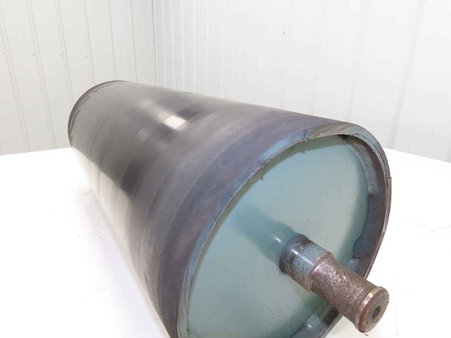 Hytrol 8"x 20.5" Center Drive Pulley for 24" Conveyor 1-1/16" x 1-3/16" Shaft