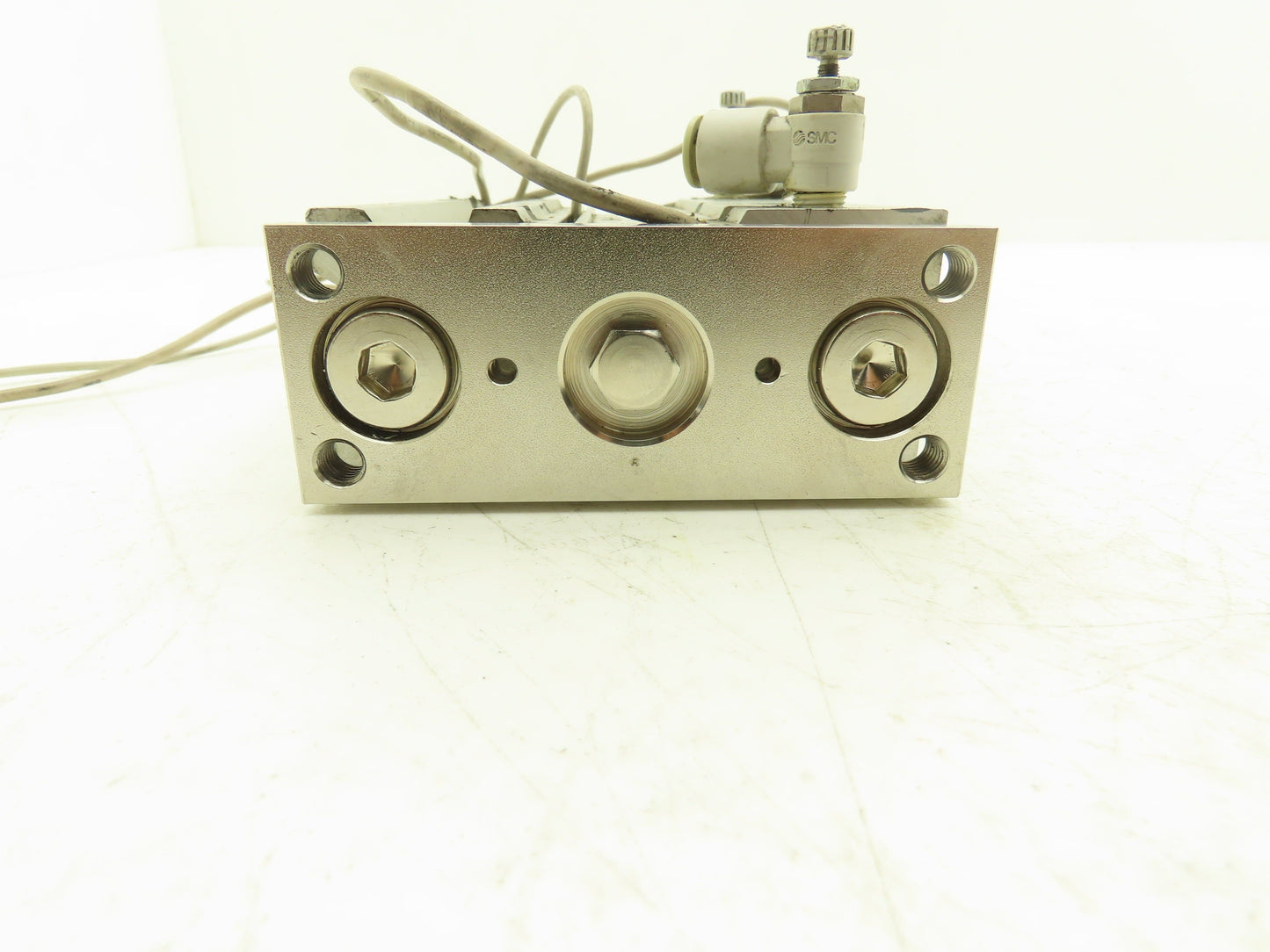 SMC Pneumatic Slide Bearing Guided Air Cylinder 32mm Bore 100mm Stroke