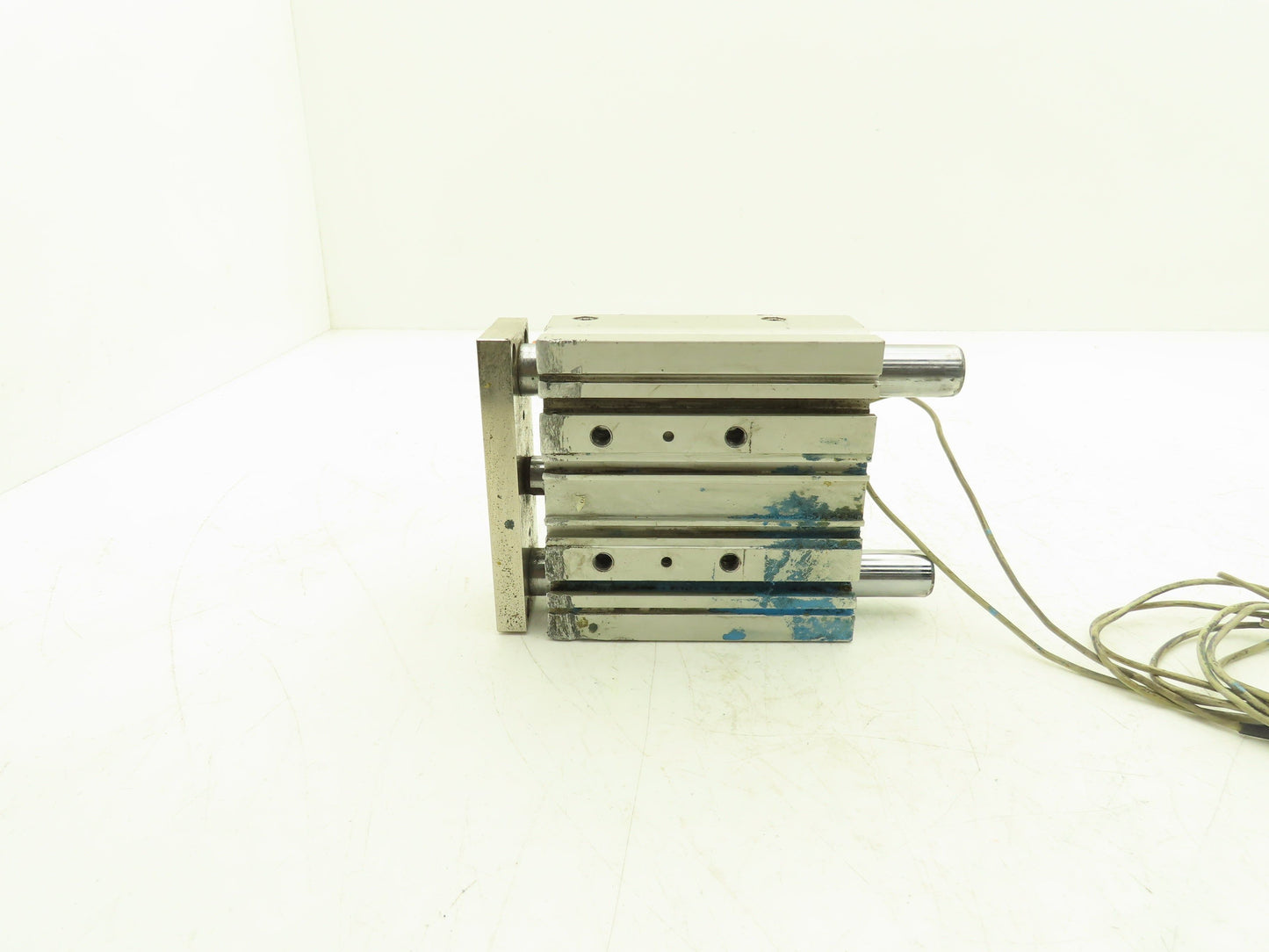 SMC Pneumatic Slide Bearing Guided Air Cylinder 40mm Bore 75mm Stroke