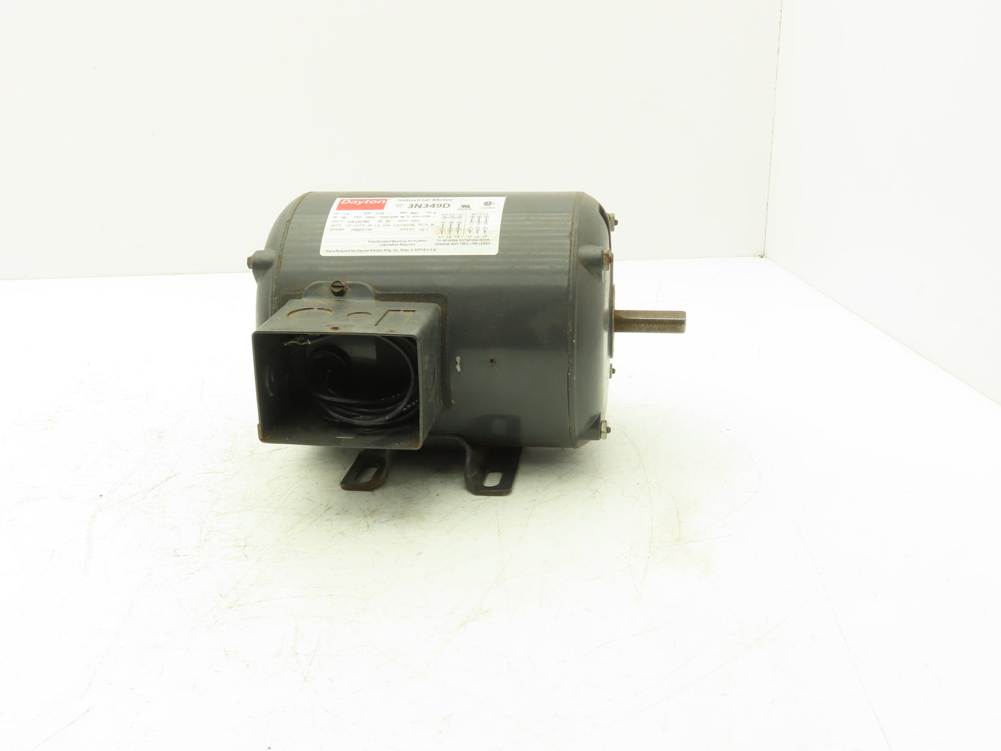 Dayton P55BPZ-756 3N349D AC Motor 1/4Hp 1725rpm 3Ph 230/460v 48 Frame