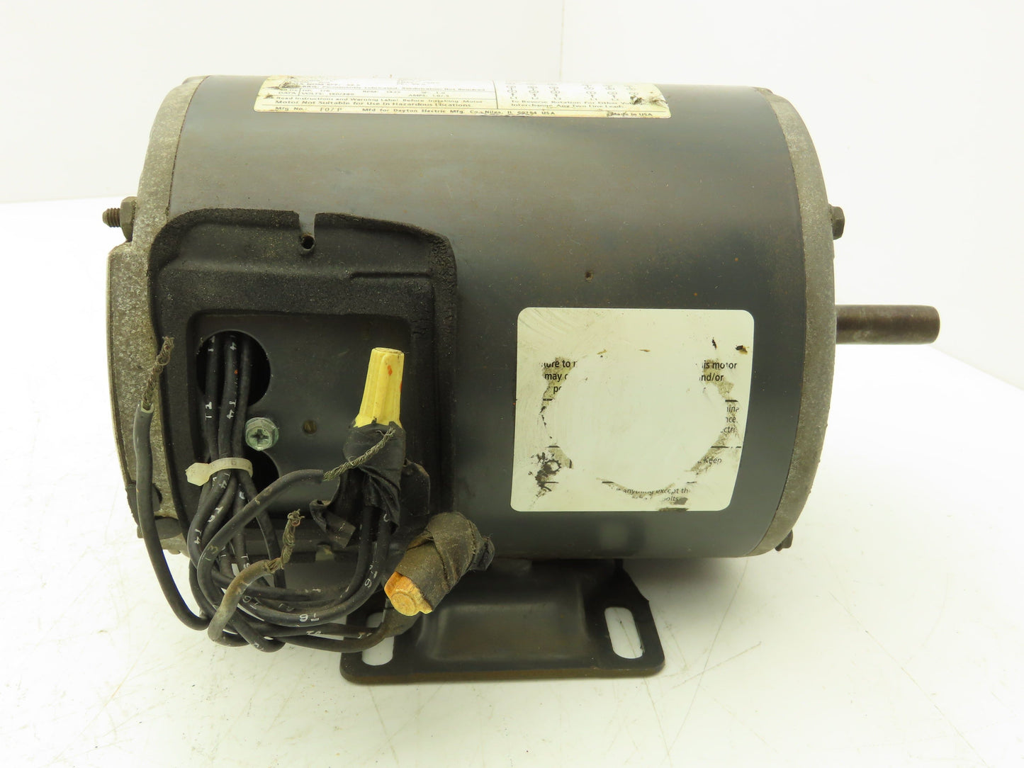 Dayton F07P 3N349BA AC Motor 1/4Hp 1725rpm 3Ph 230/460v 48 Frame
