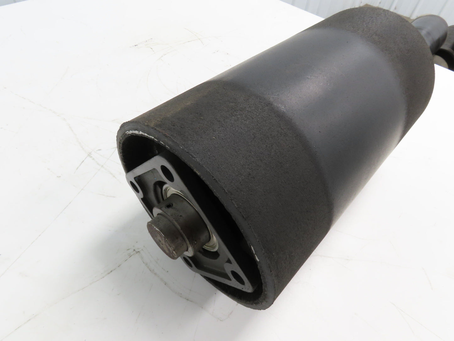 Hytrol 8"x 14.5" Center Drive Pulley 24" Conveyor 1-11/16" Shaft SA-039646-024