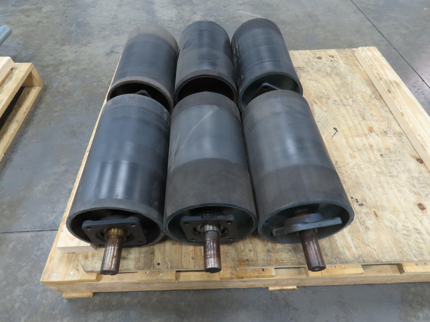 Hytrol 8"x 14.5" Center Drive Pulley for 24" Conveyor 1-7/16" Shaft