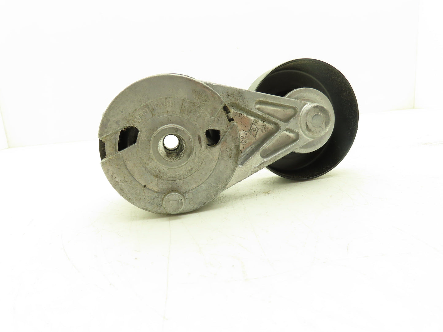 Yale 900011269 Forklift Belt Tensioner