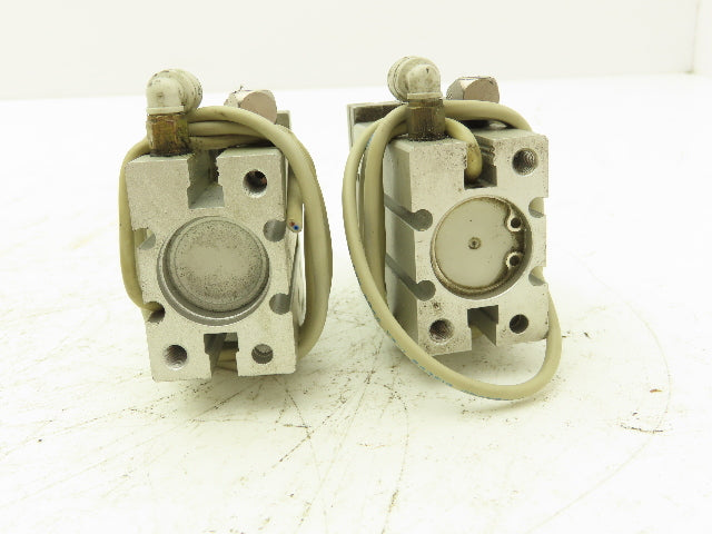 SMC MHZ2-20D2 Pneumatic Parallel Air Gripper 20mm Bore Double Acting Lot of 2