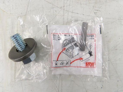 Sew Eurodrive SA47DRE90L6 Gearmotor 26rpm 44:1 1Hp 230/460V 3PH Hollow Shaft