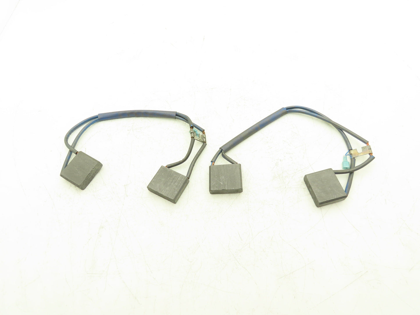 Yale 582004084 Forklift Motor Brush Kit 4-Brush 2 PC  11/16"x2-1/8"x1-3/4"