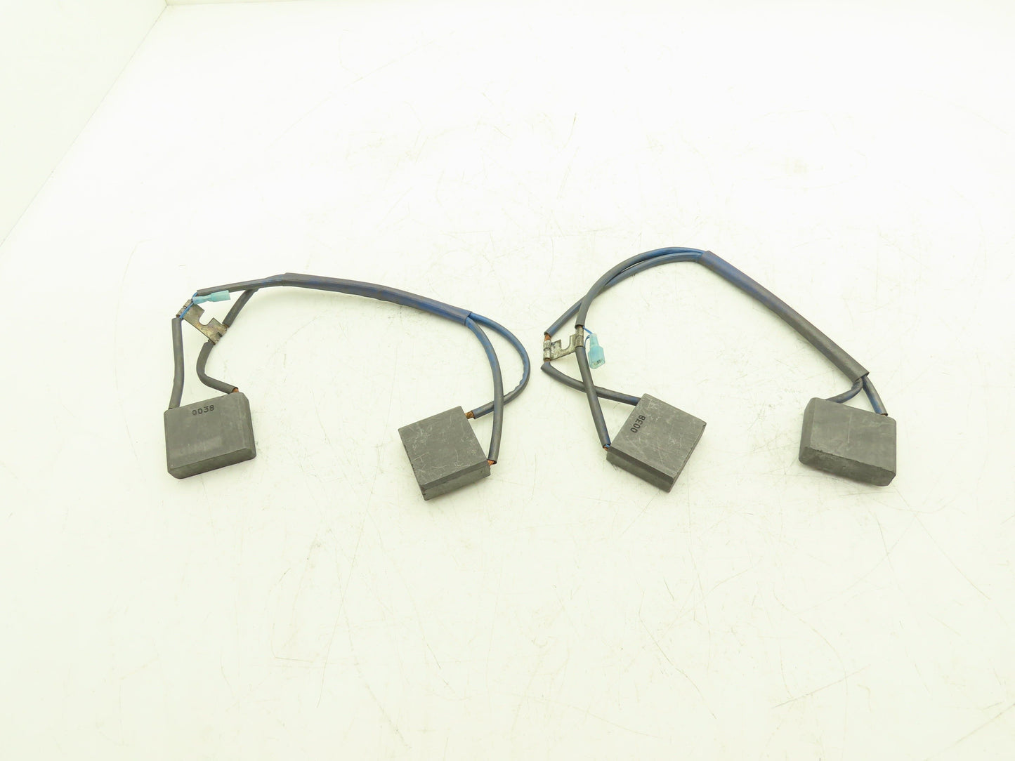 Yale 582004084 Forklift Motor Brush Kit 4-Brush 2 PC  11/16"x2-1/8"x1-3/4"