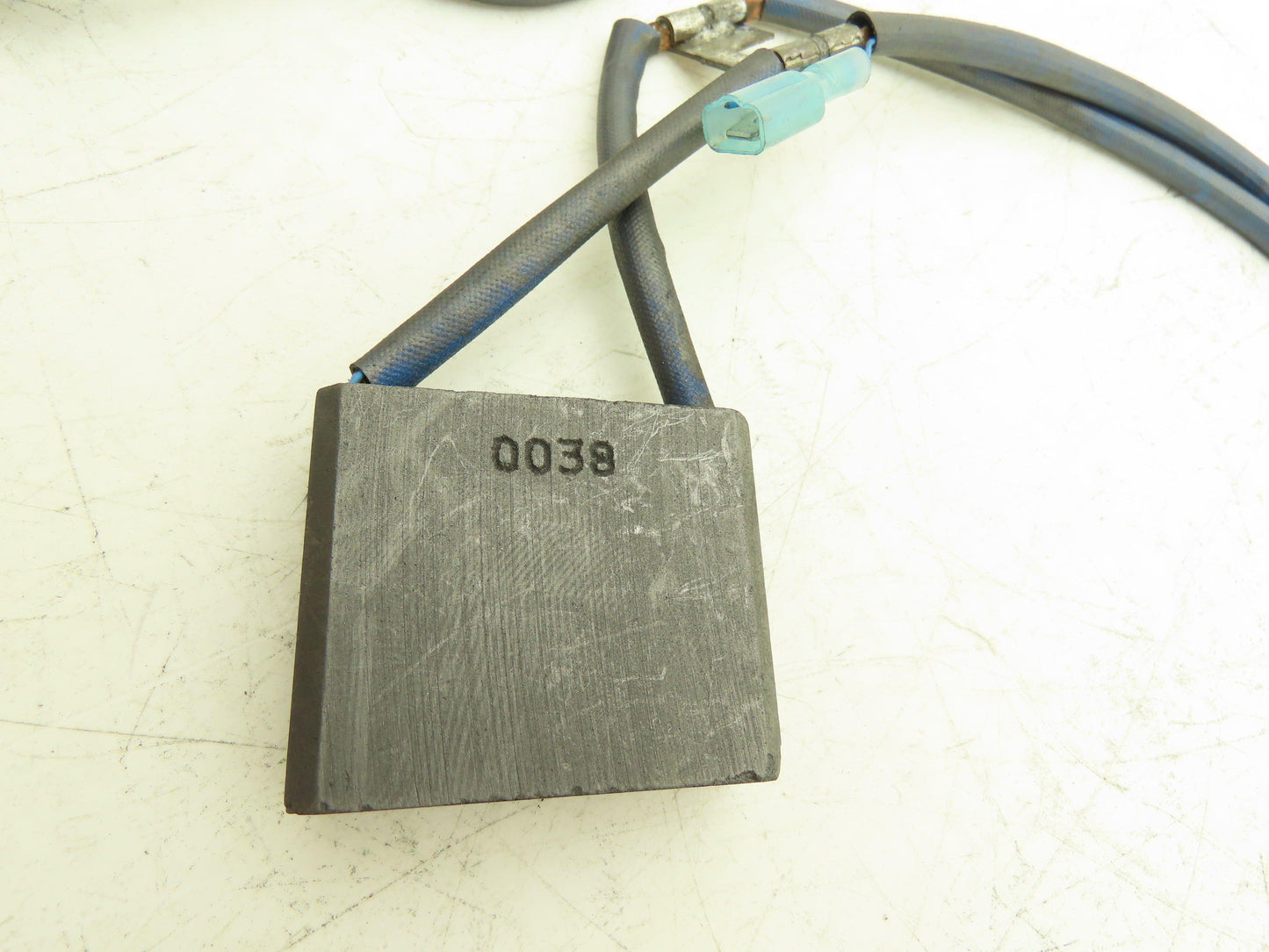 Yale 582004084 Forklift Motor Brush Kit 4-Brush 2 PC  11/16"x2-1/8"x1-3/4"