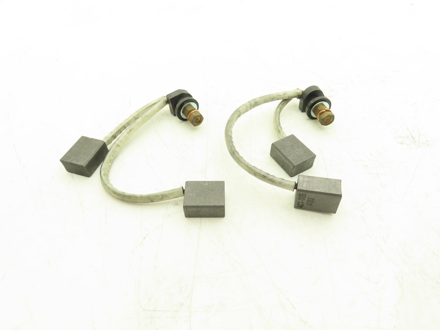 AC6-2034AS Motrec Forklift Motor Brush Kit 2-Brush with Stud 2 PC 5/8"x1"x1-1/8"