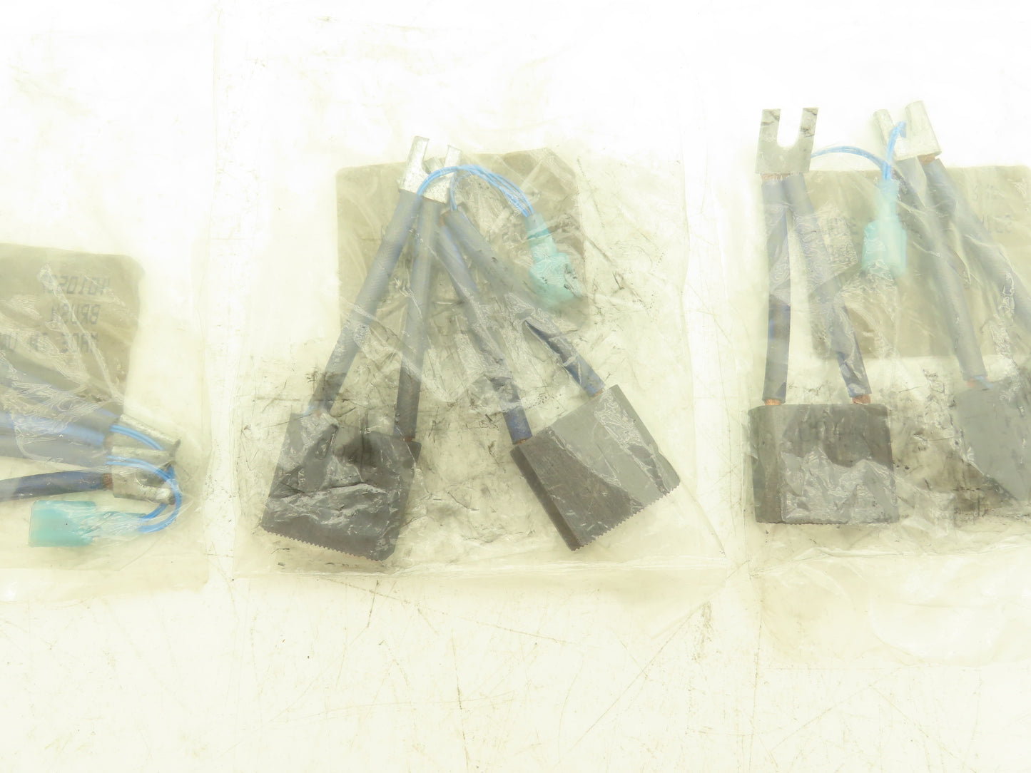 Yale 582004050 Forklift Motor Brush Kit 2 PC  1/2"x1-1/4"x1-1/8" Lot of 4