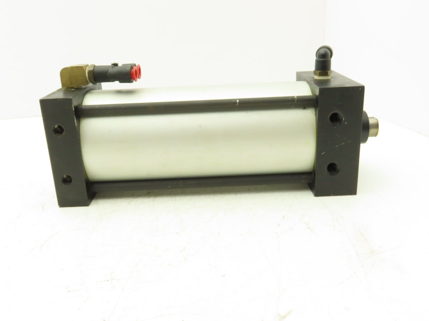 Norgren Pneumatic Air Cylinder 4" Bore 8" Stroke 250 PSI Bottom Tapped