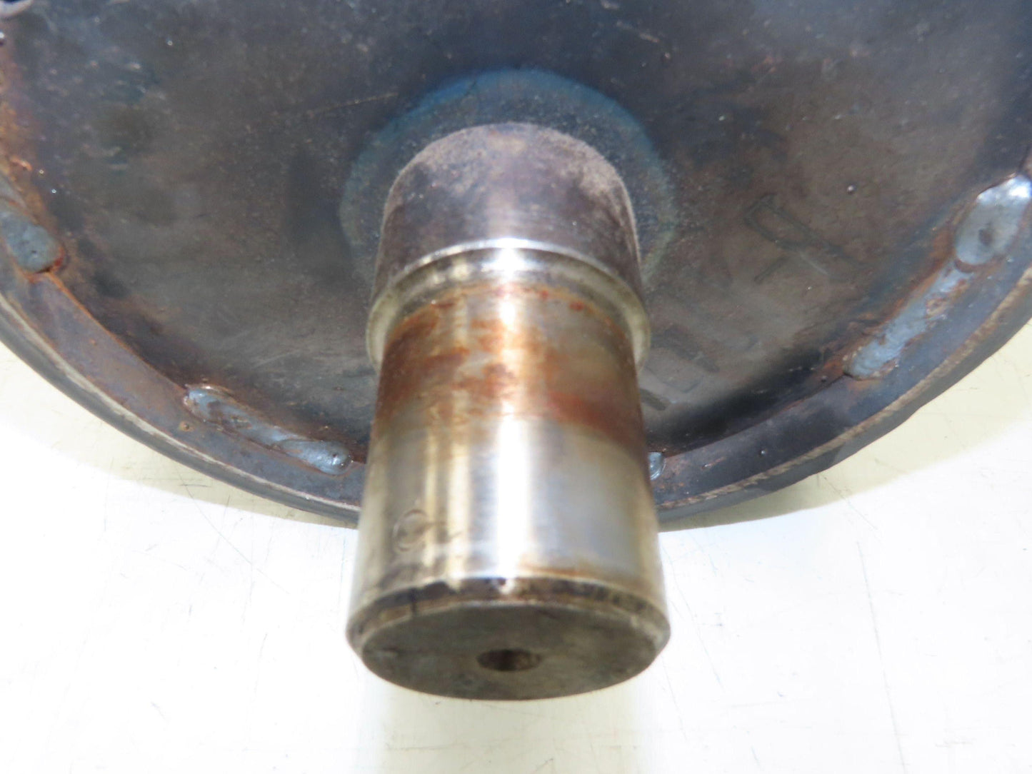 Hytrol 8"x 20.5" Center Drive Pulley 24" Conveyor 21"BF Motor Mount Ext Shaft 6"