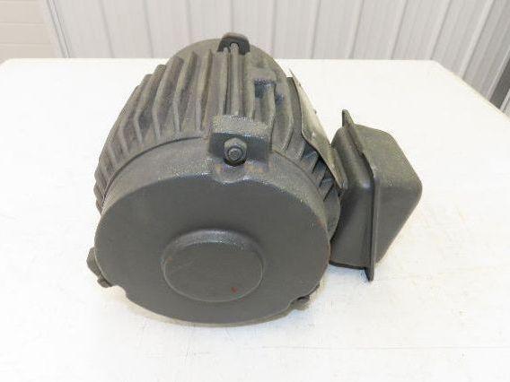 Toshiba B1/24ELC2AM02 AC Motor 1/2Hp 1735rpm 230/460v 3Ph 143TC Frame TENV