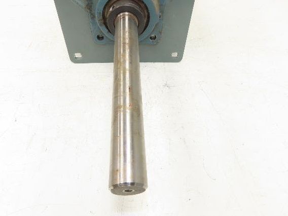 Hytrol 8"x 14.5" Center Drive Pulley 24" Conveyor 21BF Motor Mount Ext Shaft 10"