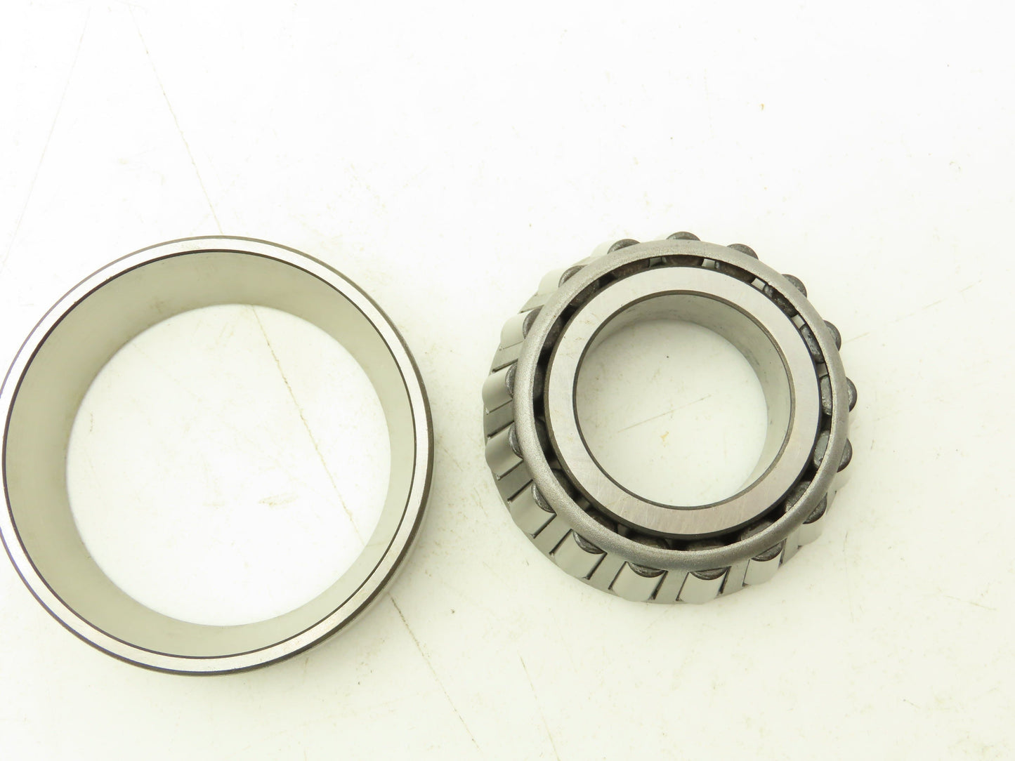 Yale 015139700 Forklift Bearing & Race set Timken Lot of 3