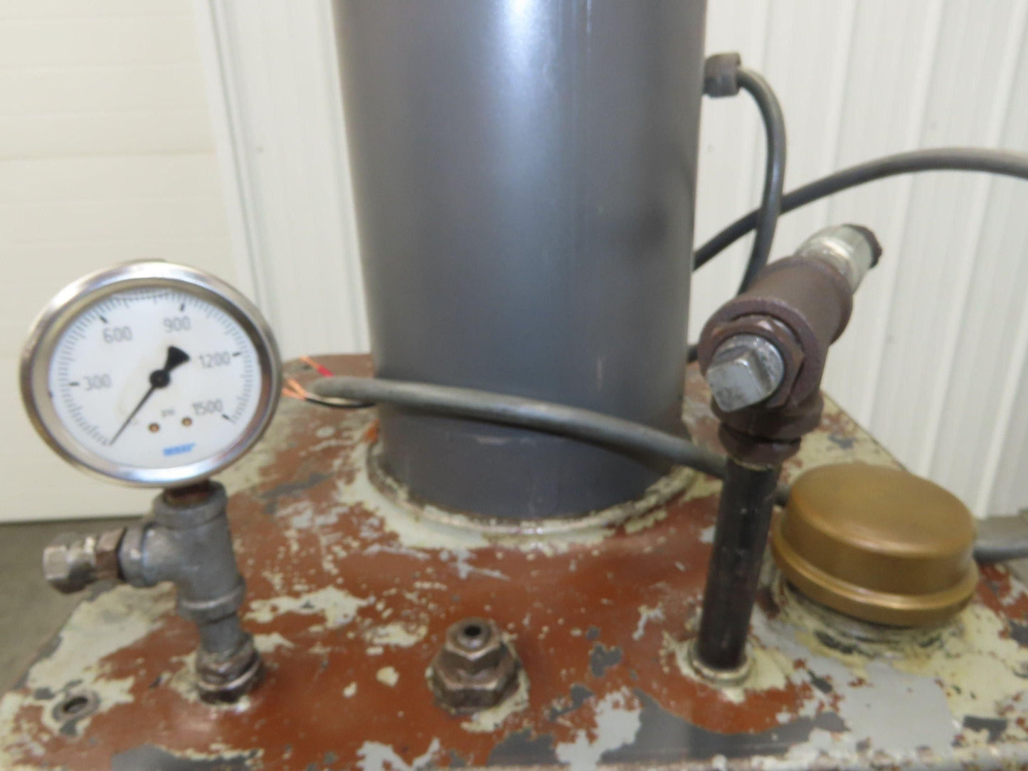 Vickers V105C30 Hydraulic Power Unit 10 Gal 7.5gpm 1000psi 2Hp 230/460v 3Ph