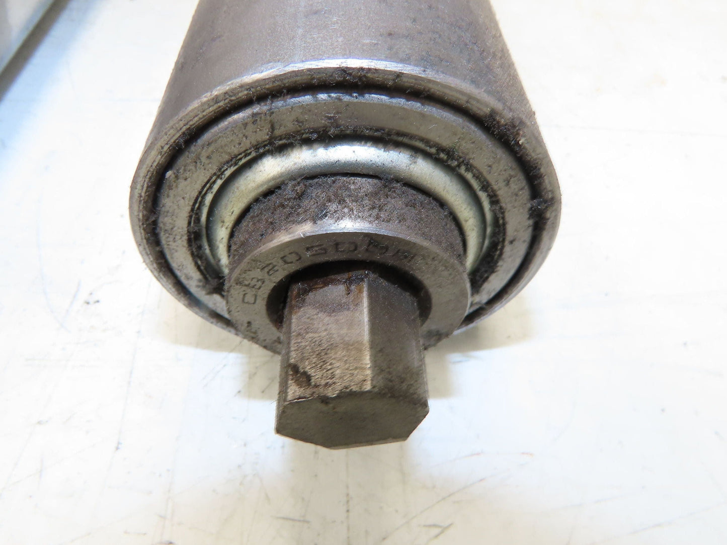 Hytrol 2.5" Snub Idler Roller 18" Hytrol Conveyor 15"BF 11/16" Hex Lot of 2