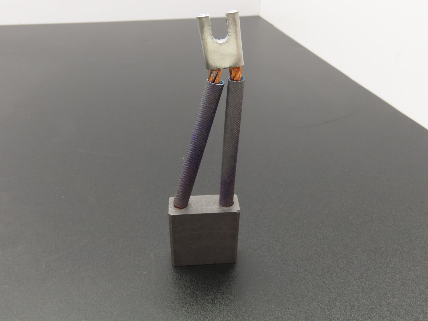 Yale 135650144 Carbon Motor Brush 1/2"x1-1/4"x1-1/4"