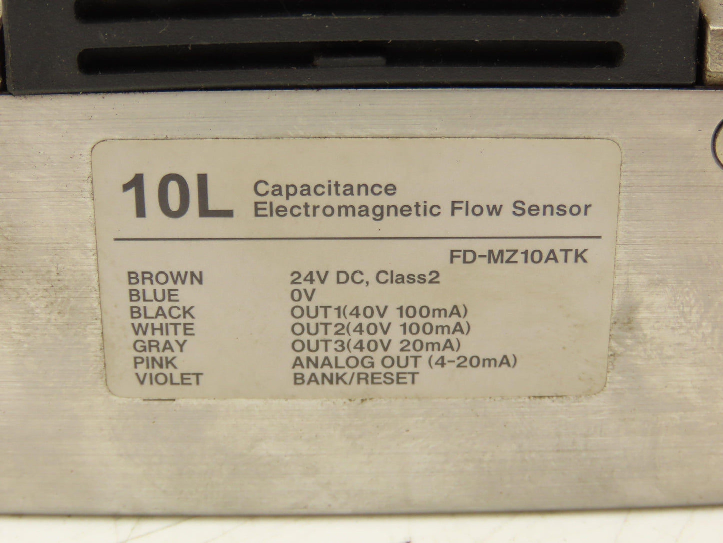 Keyence FD-MZ10ATK Capacitance Electromagnetic Flow Sensor 24VDC
