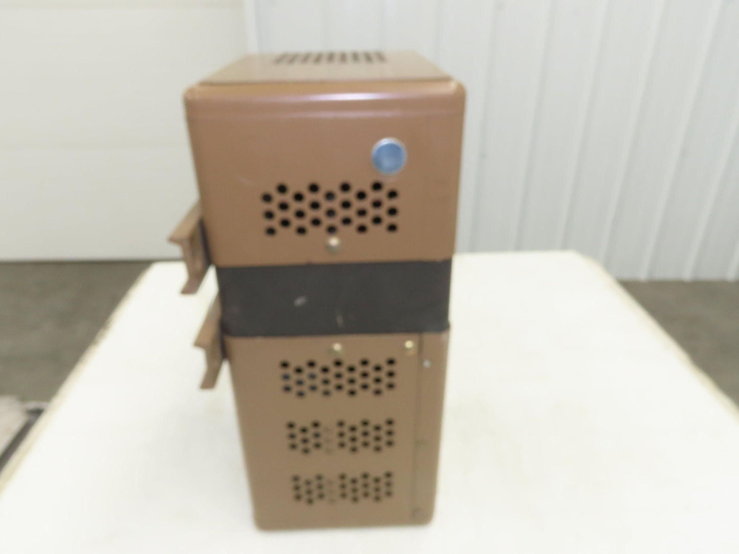 Sola 23-26-220 Constant Voltage Transformer 2kva 2000va HV 240/480 LV 120/240