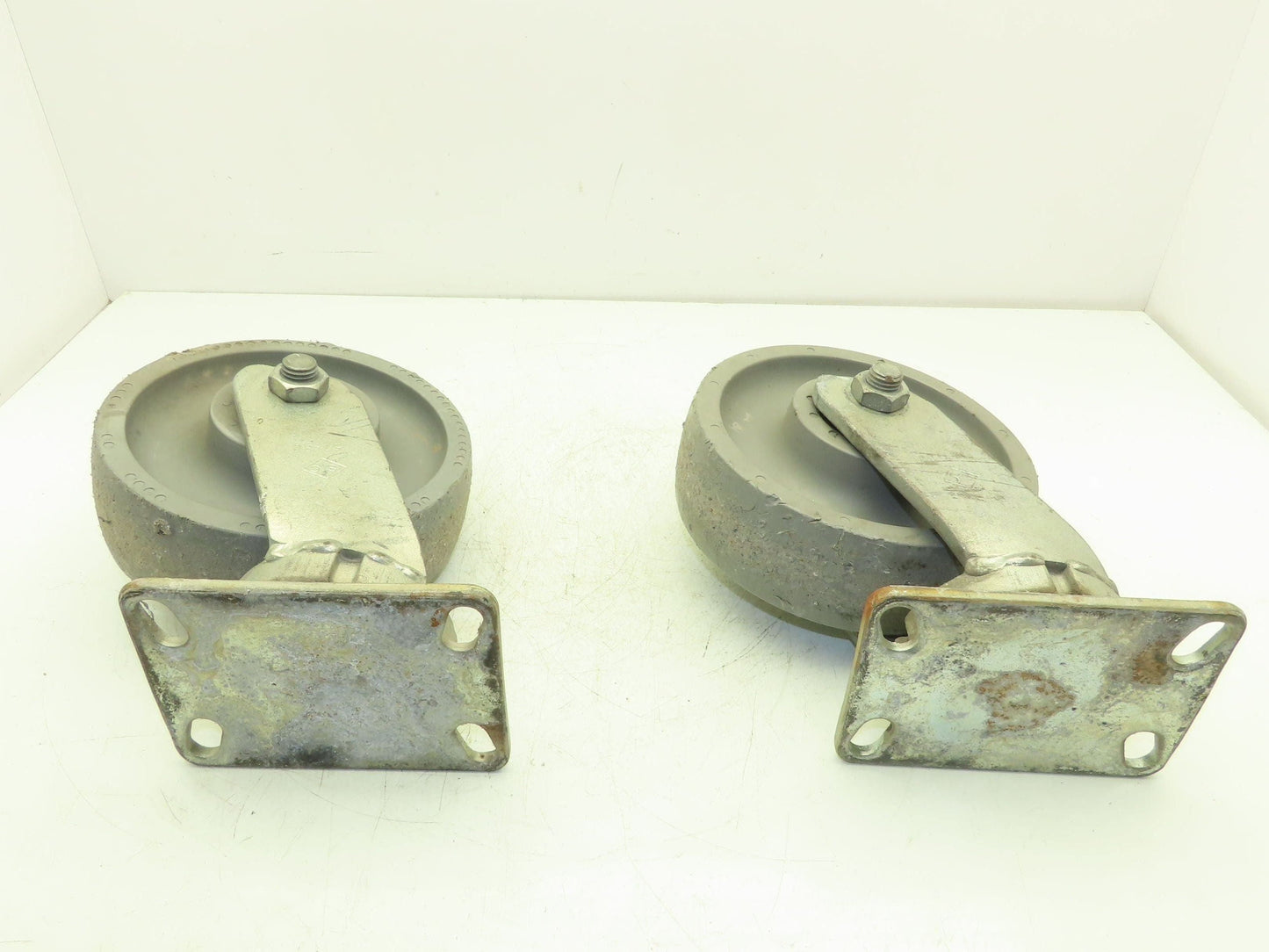 SC Polyurethane Caster Wheel 8x2.5" Kingpinless Gray Lot of 2