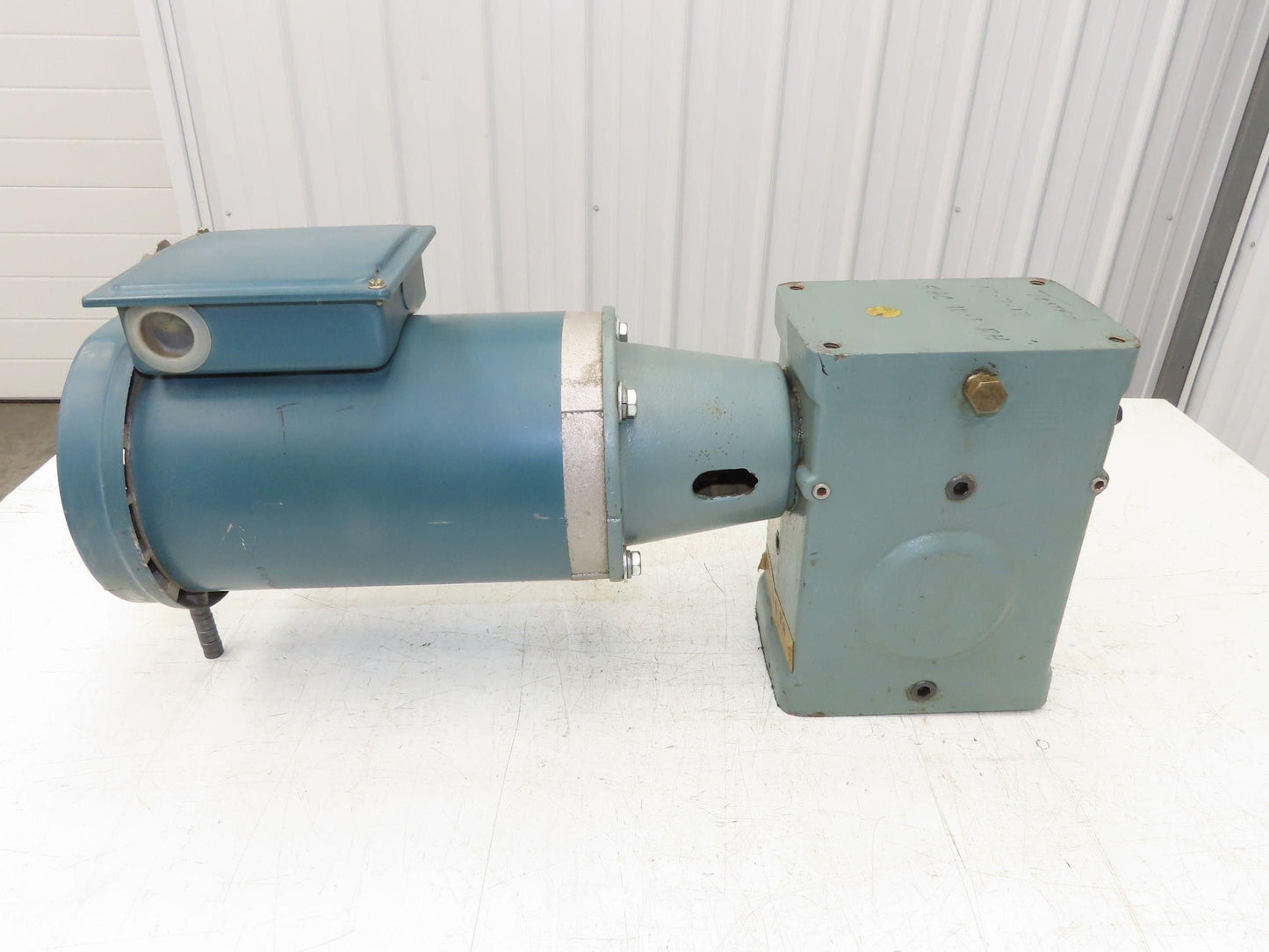 Hytrol 5AC-10-1-RH Conveyor Drive Gearmotor 10:1 Reducer 2Hp 460V 3PH 145TC