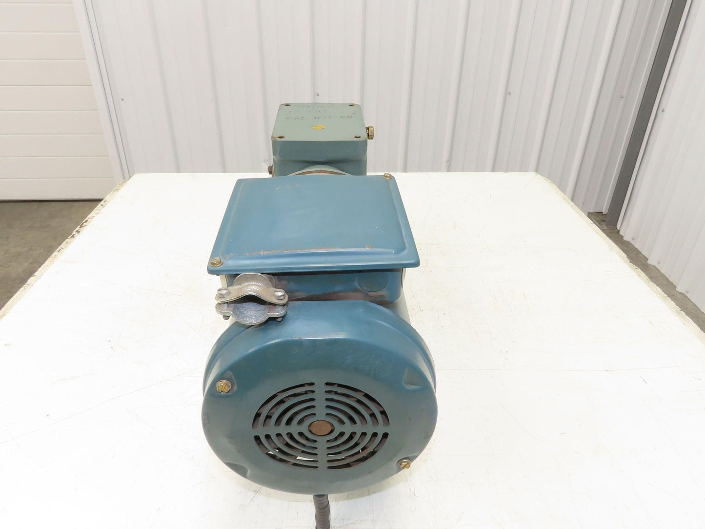 Hytrol 5AC-10-1-RH Conveyor Drive Gearmotor 10:1 Reducer 2Hp 460V 3PH 145TC