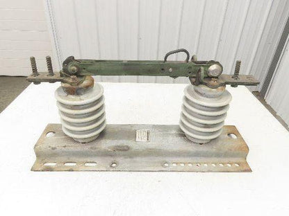 S&C Loadbuster Disconnect 25KV 600A Outdoor Overhead Distribution Switch