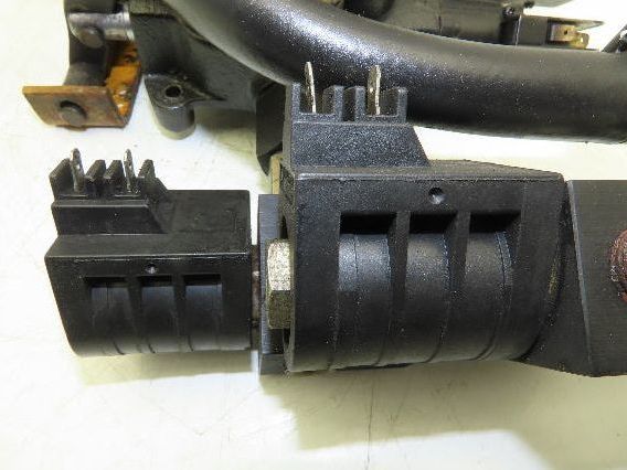 Big Joe PDH-40-106 Forklift Walkie Stacker Hydraulic Control Valve Assembly