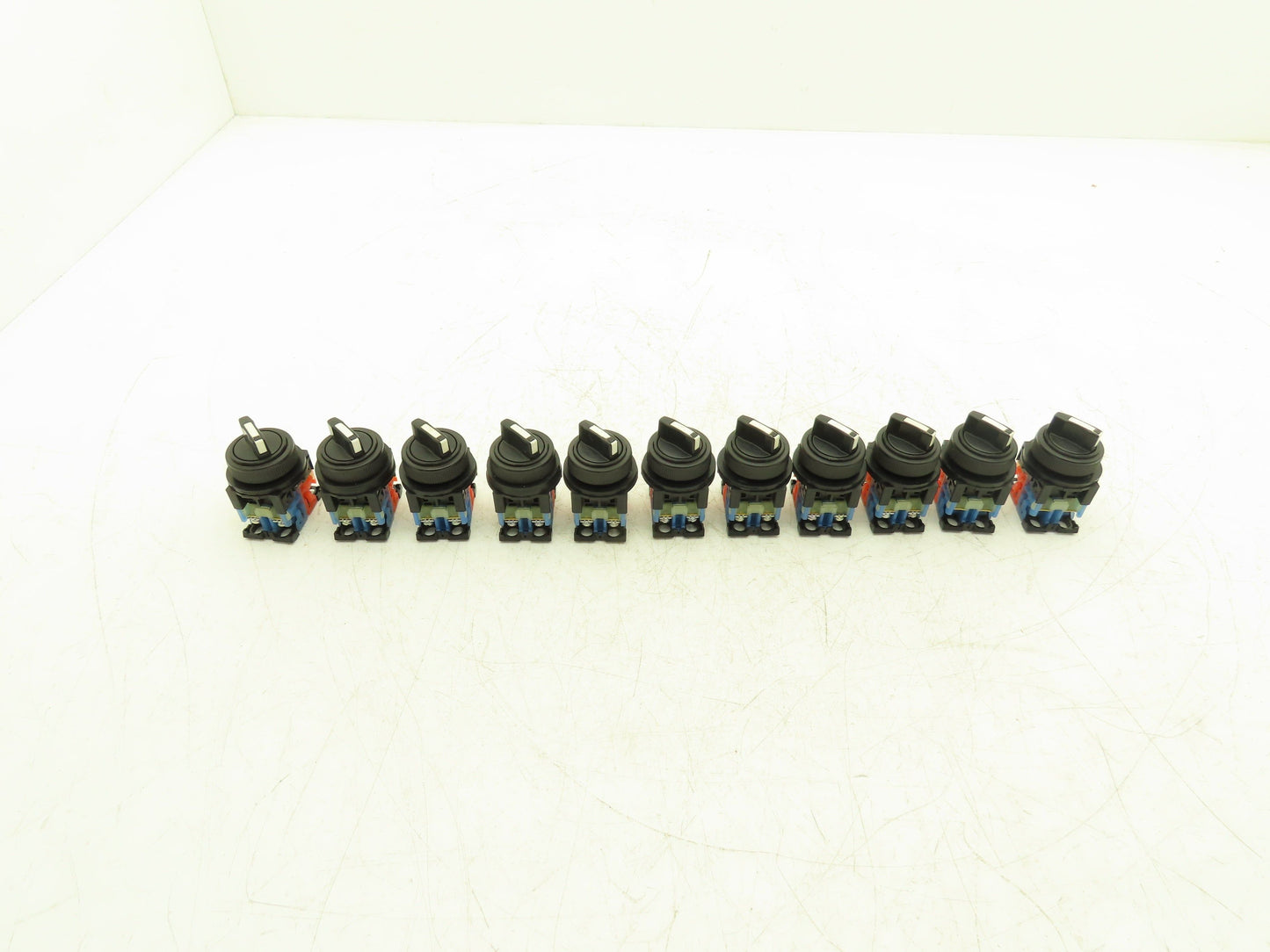 Fuji Electric 2 Position Maintained Selector Switch 1NO 1NC  Lot of 11