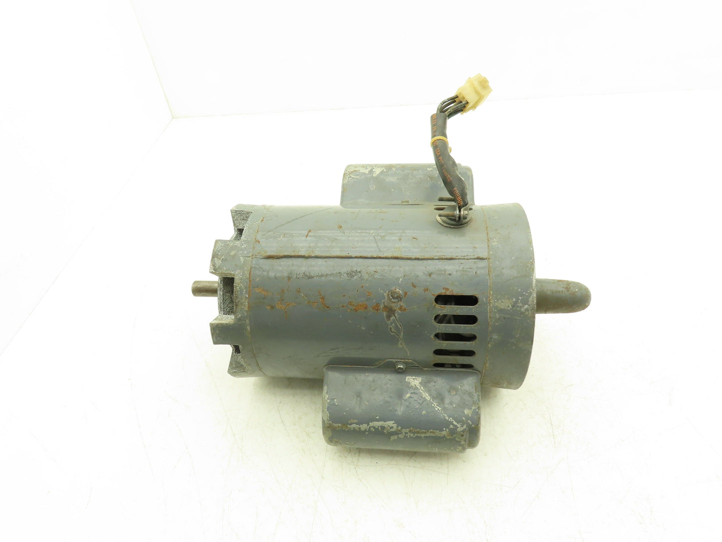 Doerr LR22132 AC Electric Motor 3/4Hp 3500rpm 208v 1Ph J56CECZ Frame