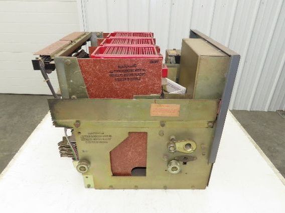 Square D DS 416 Air AC Circuit Breaker 600VAC 1600A 3 Pole Amptector I-A