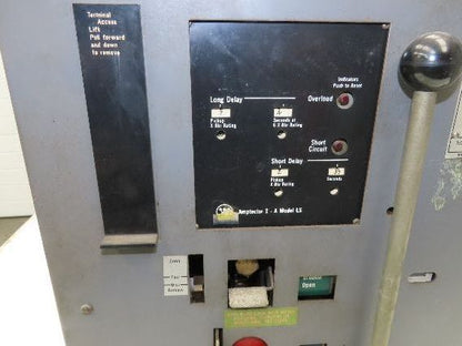 Square D DS 416 Air AC Circuit Breaker 600VAC 1600A 3 Pole Amptector I-A