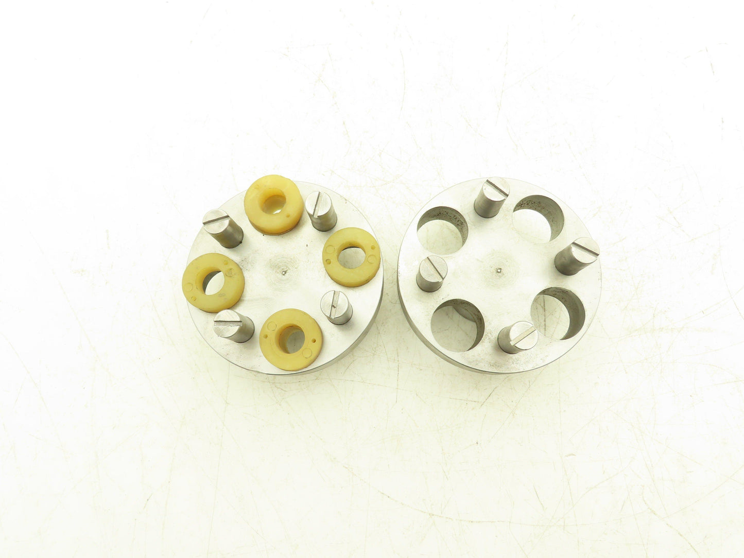 Renold AJAX 1S Pin And Bushing Coupling 4-3/8" OD