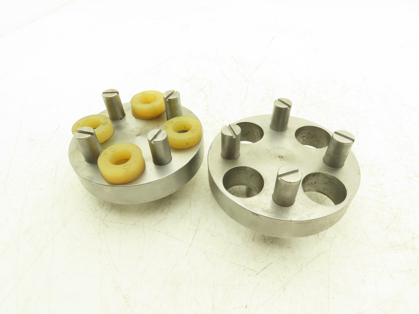 Renold AJAX 1S Pin And Bushing Coupling 4-3/8" OD