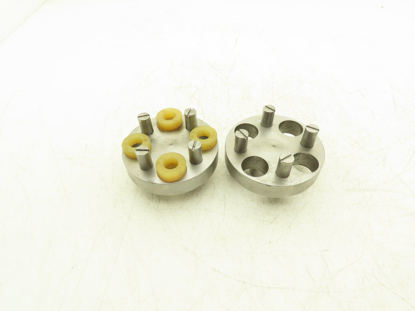 Renold AJAX 1S Pin And Bushing Coupling 4-3/8" OD