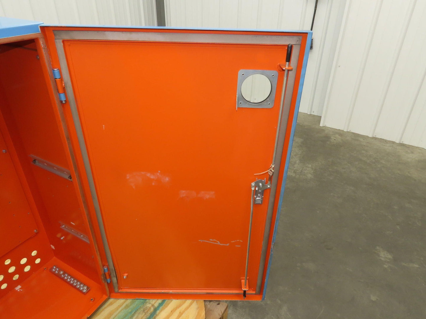 Electrical Enclosure Control Panel 41x26x15" Backplate 50A Disconnect