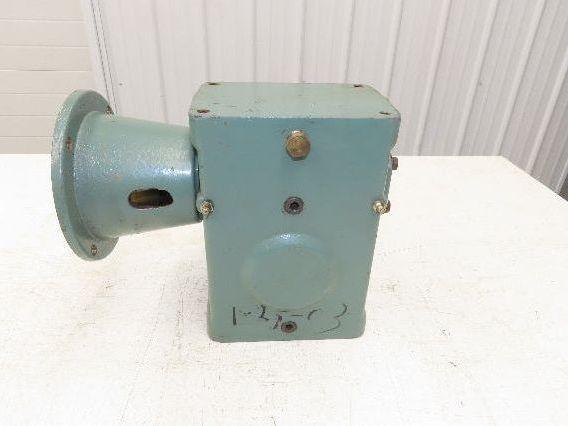 Hytrol 5AC 20-1 RH Conveyor Gearbox 20:1 Reducer 88rpm 2Hp 145TC Right Hand