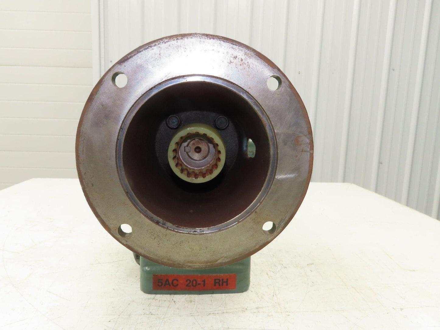 Hytrol 5AC 20-1 RH Conveyor Gearbox 20:1 Reducer 88rpm 2Hp 145TC Right Hand