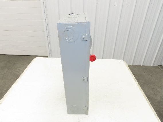Eaton DH323FGK 100A Fusible Safety Switch 3-Pole 240V Nema 1
