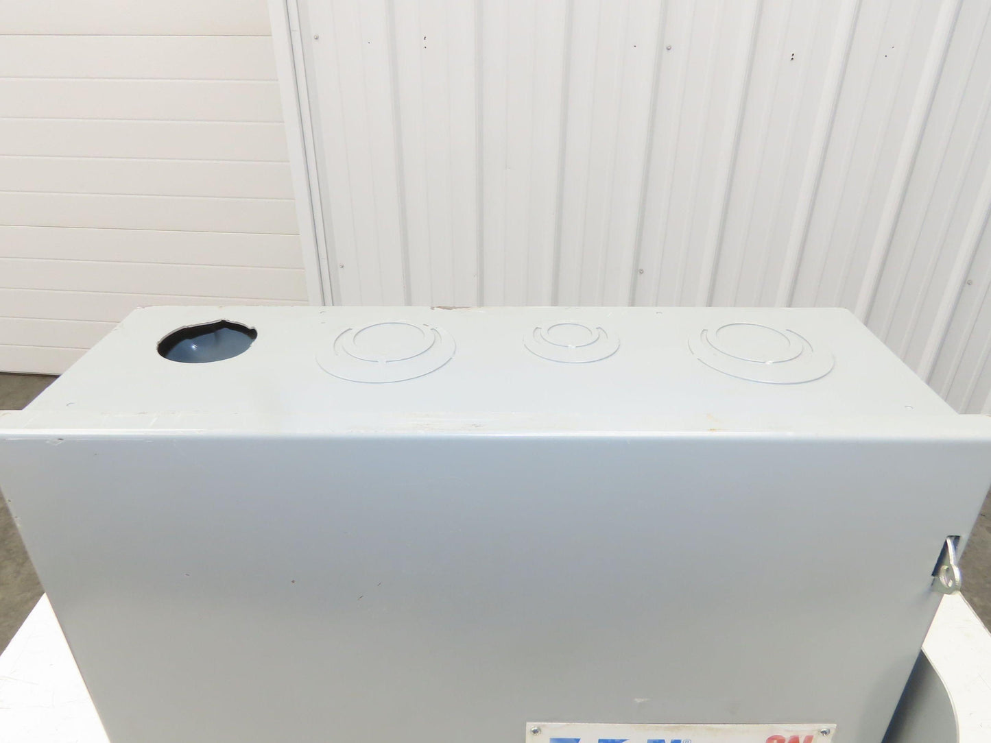 Eaton DH323FGKJSEL Fusible Disconnect Safety Switch 100A 240V 3Ph