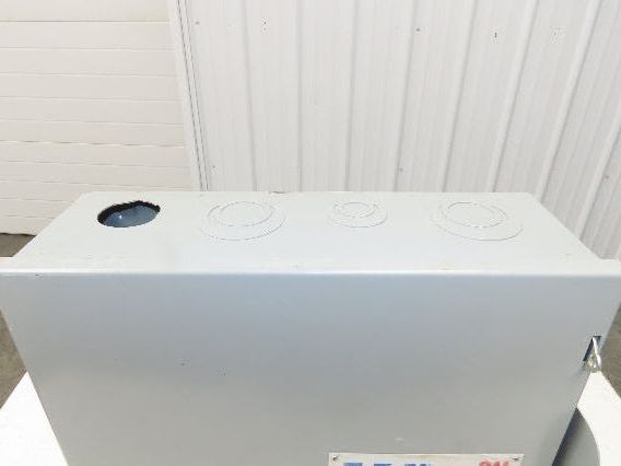 Eaton DH323FGKJSEL Fusible Disconnect Safety Switch 100A 240V 3Ph