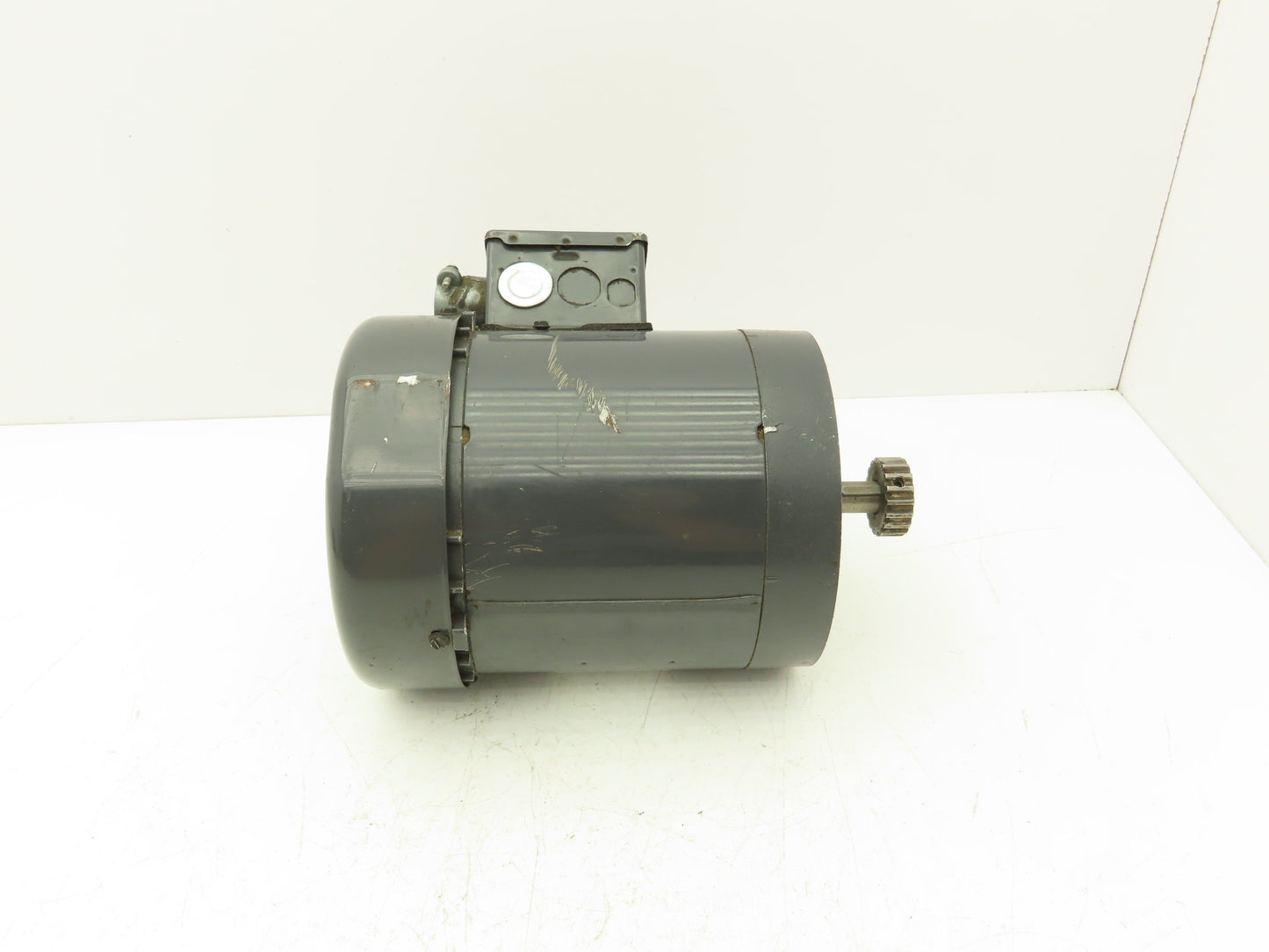 Dayton 5GD57 AC Motor 1/2Hp 1725 RPM 115/230V 1PH 56C *No Capacitor*