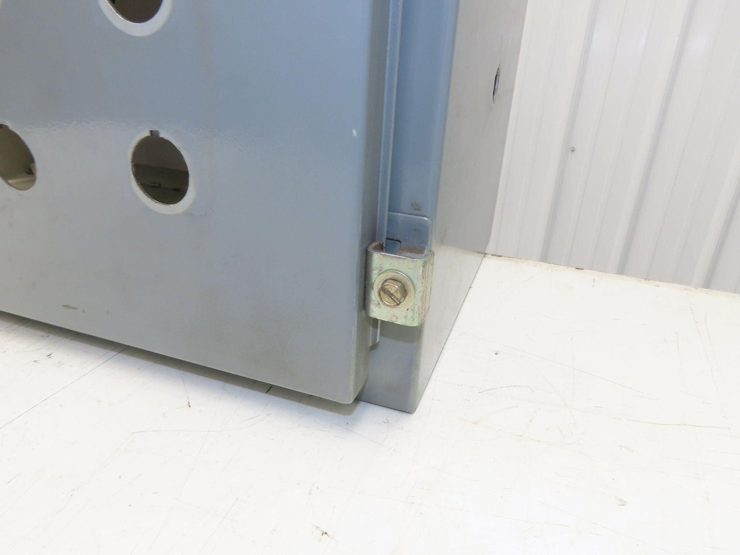 Hoffman A-302412LP Electrical Enclosure Nema 12 Wall Mount Backplate 30x24x12"