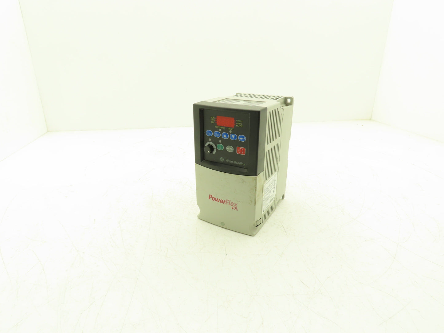 Allen Bradley 22B-D4P0N104 Powerflex 40 VFD AC Drive 1.5kw 2Hp 480V 3Ph FRN 6.02