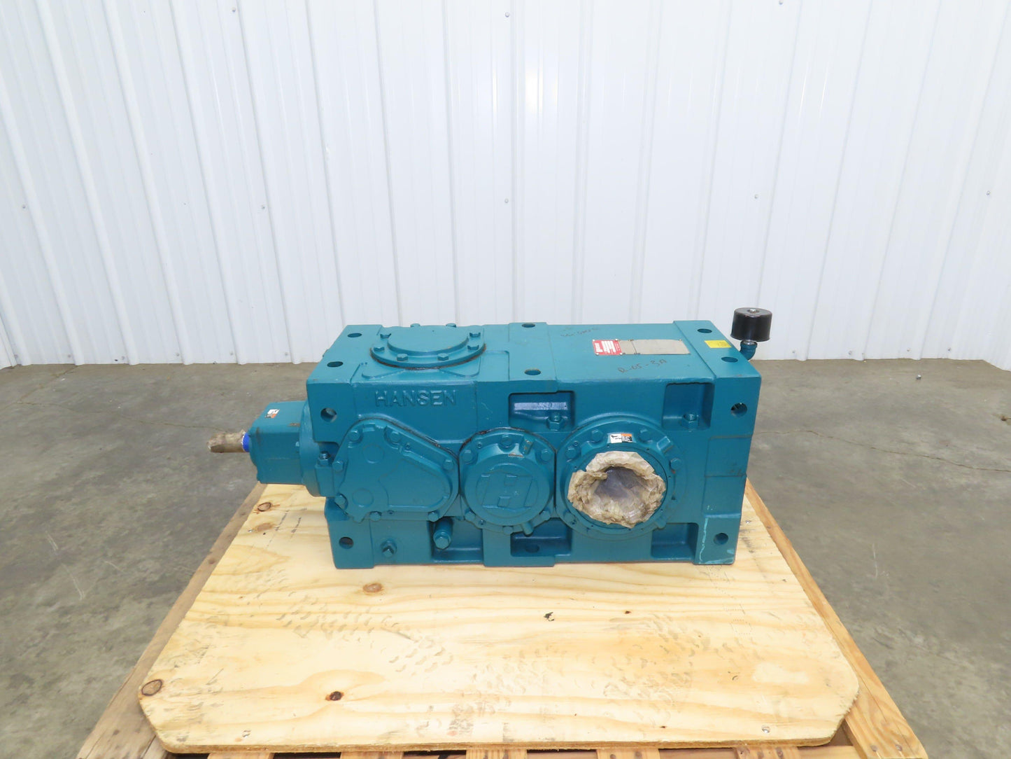 Hansen Transmission Gear Reducer 22.6:1 Gearbox 120Hp 77.3 RPM RLC33F-ANN-22.4