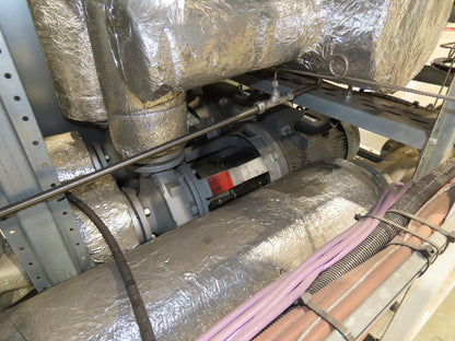 GWK Recirculating Water Cooled Chiller 40 Ton Cooling 25Hp 480V 2-Pump Unit